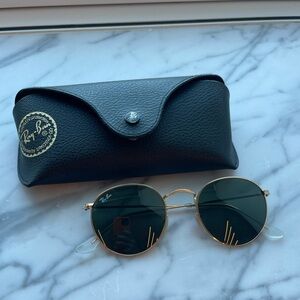 Ray-Ban Round Metal Sunglasses